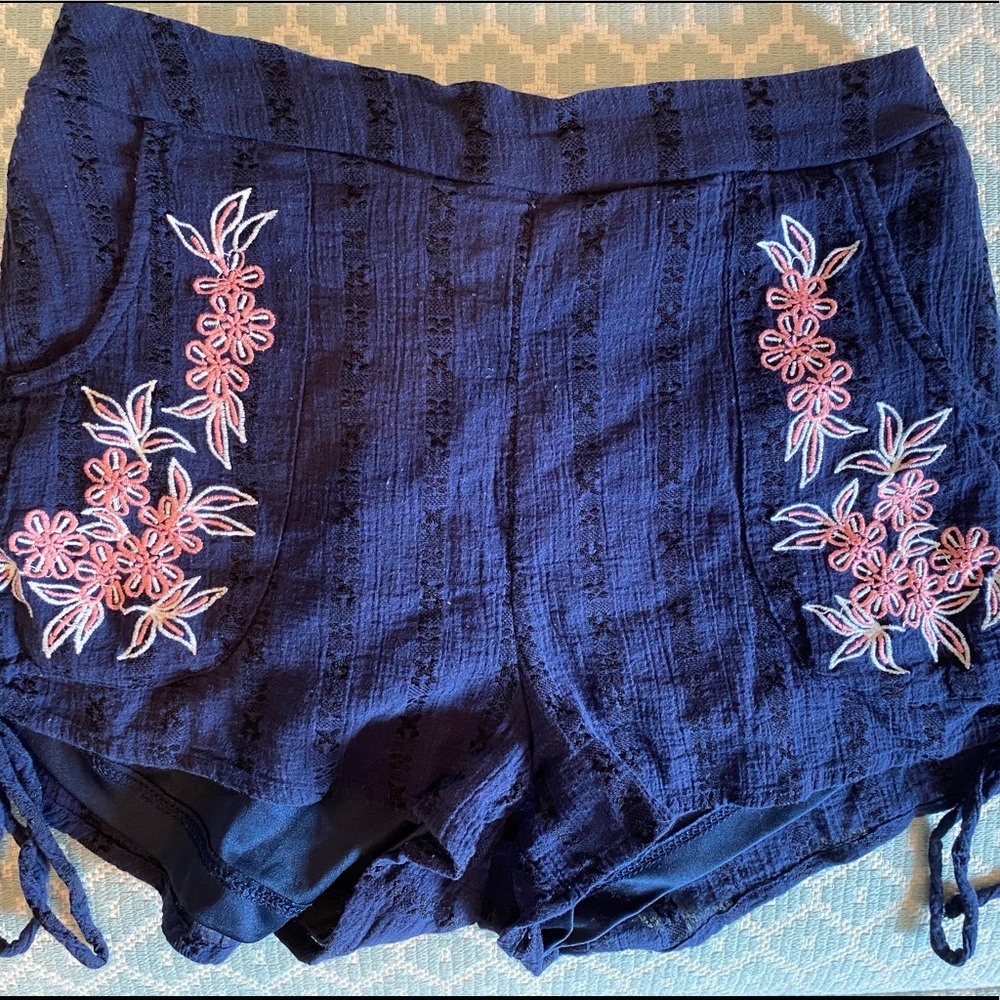 Blue cotton shorts